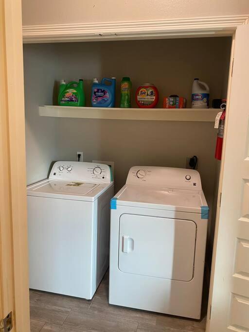Apartment Spacious Getaway Near Utrgv *