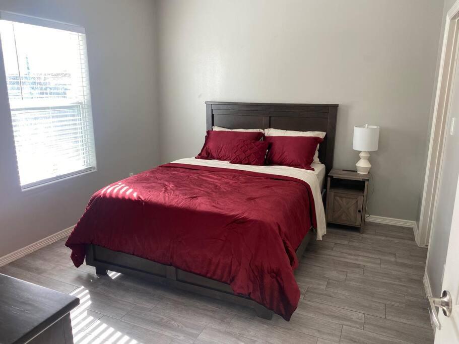 Spacious Getaway Near Utrgv